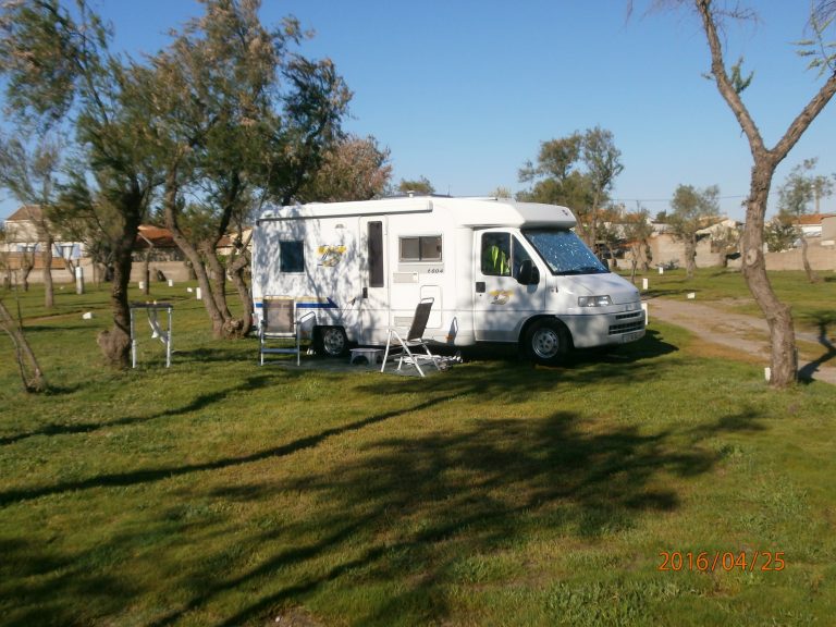 Pitch with motorhome
